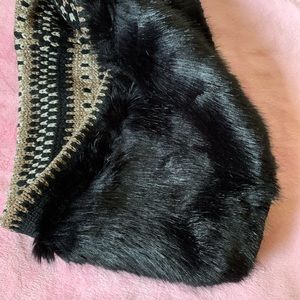 Fuzzy Fur Winter Neck Cowl